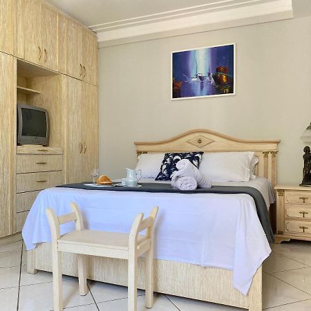 Jgd94 - Ao Lado Do Calcadao, Climatizado, Wi-Fi Daire Balneario Camboriu Dış mekan fotoğraf
